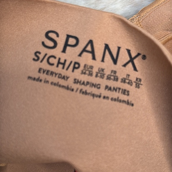 SPANX | Everyday Seamless Shaping Thong, in Naked 3.0, SizeS NWT - Picture 8 of 11